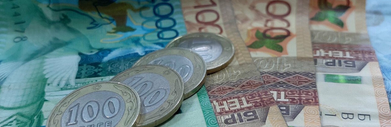 В Атырау резко подорожал ремонт обуви В Атырау резко подорожал ремонт обуви, Серик Нуржанов